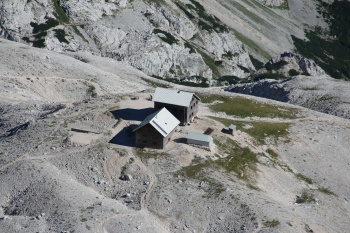 Dom Planika pod Triglavom 