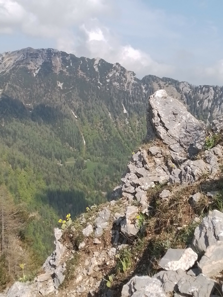 Bela peč (nad Dovjem)