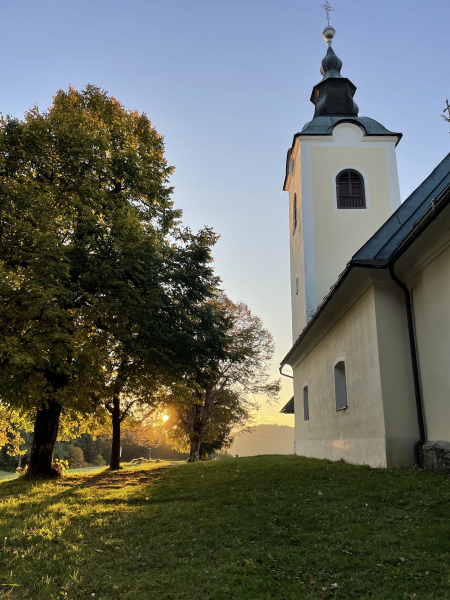 Cerkev sv. Ožbolta nad Zmincem