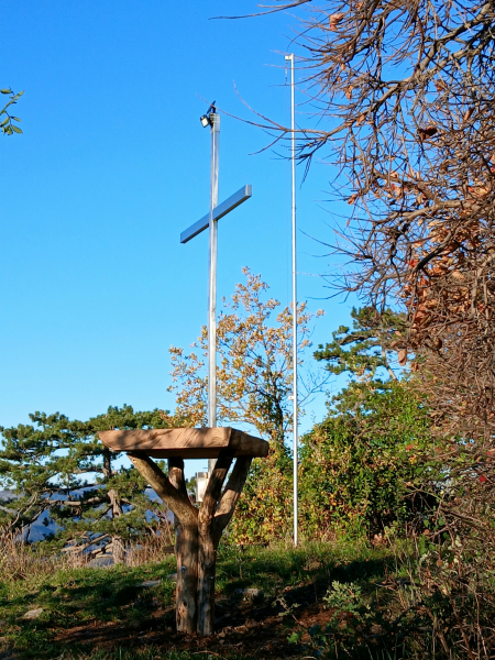 Ostri Vrh nad Vipavsko dolino