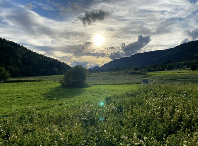 Presihajoče jezero Ledine